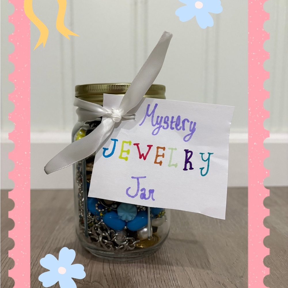 Mystery Jewelry Jar with Colorful Accessories